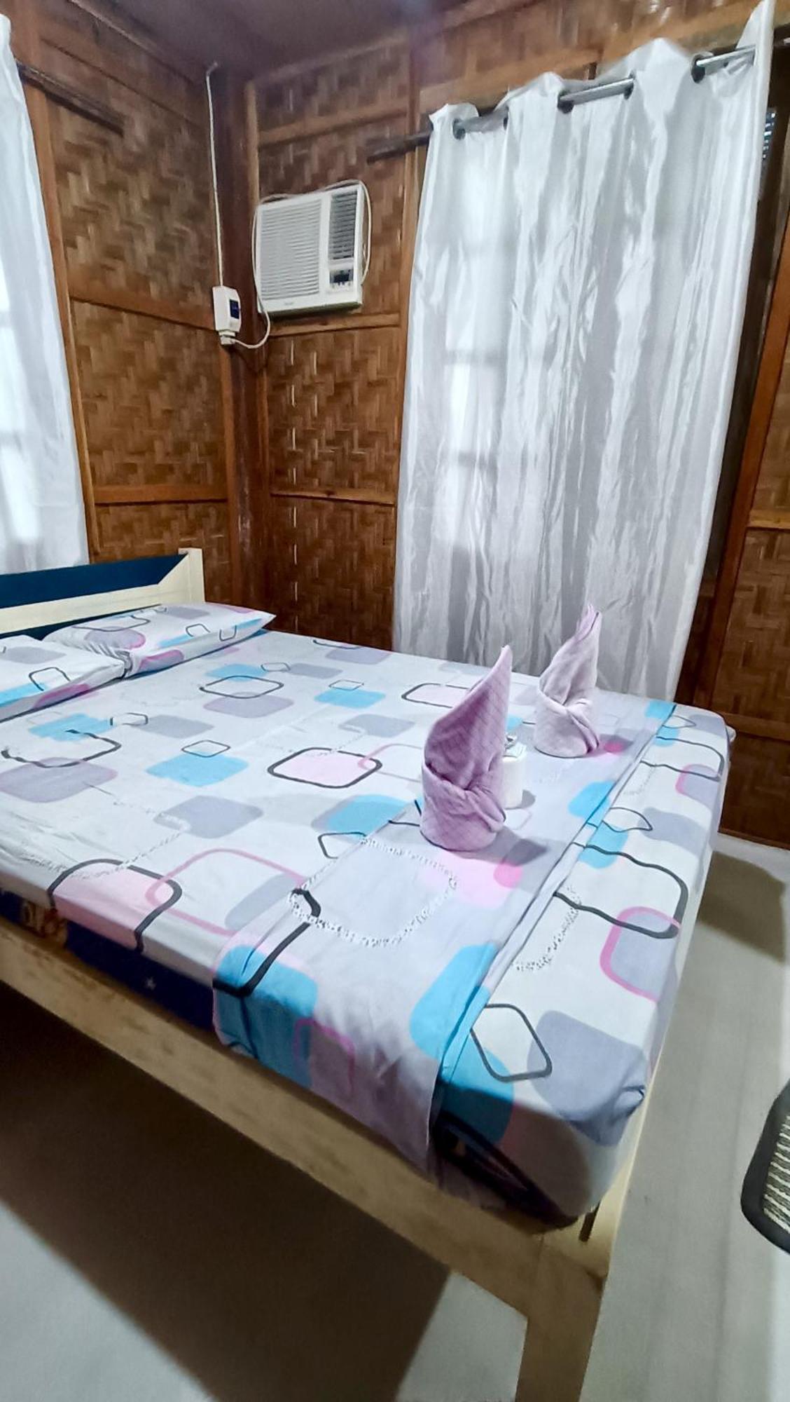 James Homestay Siquijor Eksteriør bilde