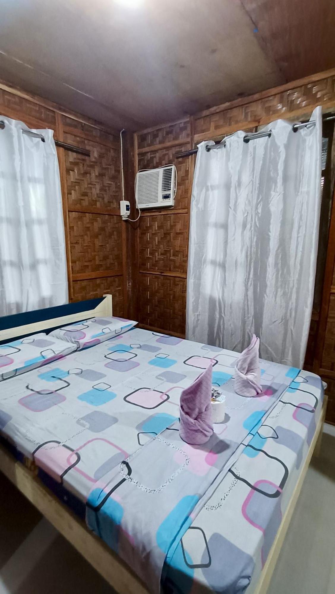 James Homestay Siquijor Eksteriør bilde